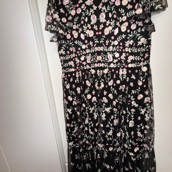 NWT | Mac Duggal 35104 Black Embroidered V Neck Cap Sleeve Midi Dress Size 16 - Picture 10 of 11